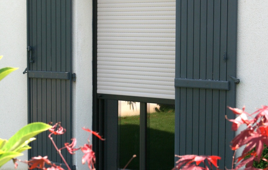 Volets battants roulants et occultants &agrave;&nbsp;Agen